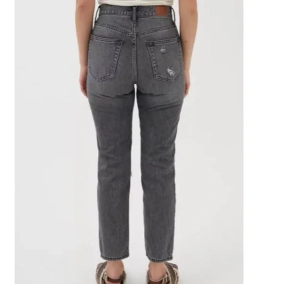 Urban Outfitters Slim Straight Black Jeans / 25 - Picture 2 of 5